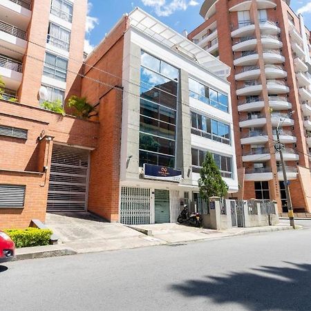 Hotel Ayenda Coliving La 78A Medellín Esterno foto