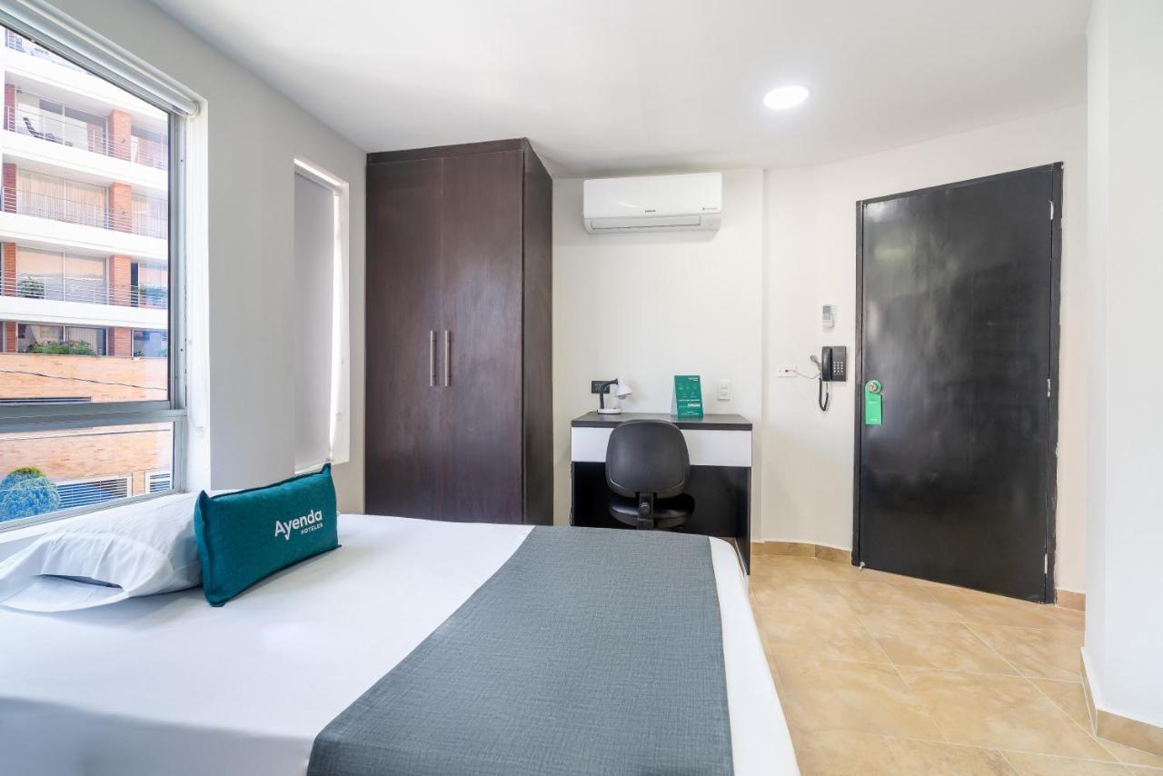 Hotel Ayenda Coliving La 78A Medellín Esterno foto