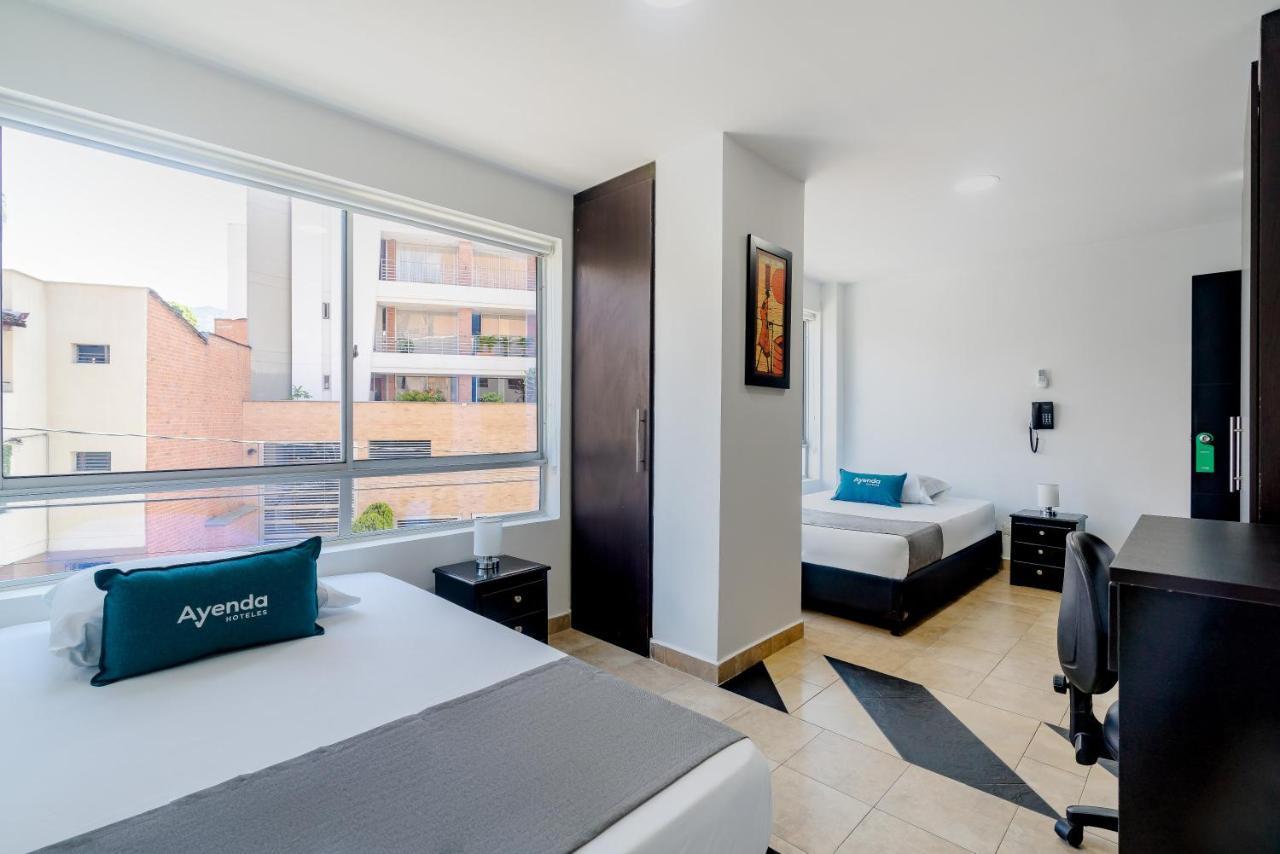 Hotel Ayenda Coliving La 78A Medellín Esterno foto