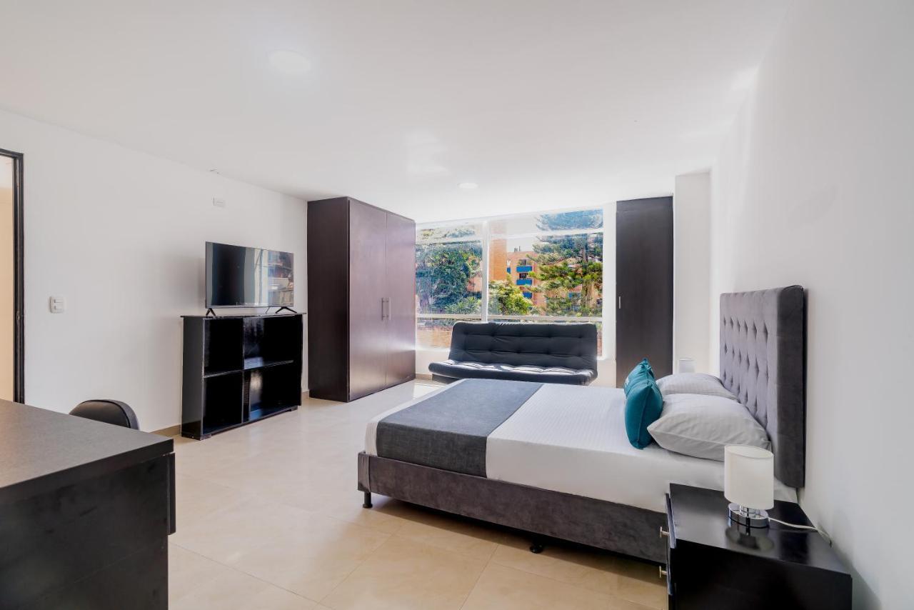 Hotel Ayenda Coliving La 78A Medellín Esterno foto