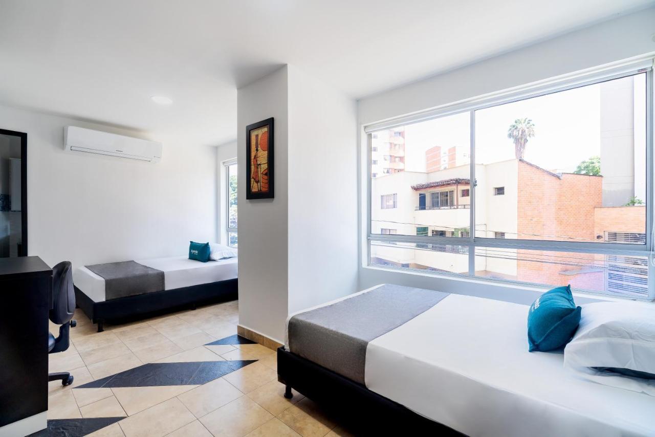 Hotel Ayenda Coliving La 78A Medellín Esterno foto