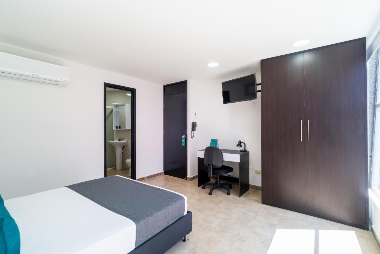 Hotel Ayenda Coliving La 78A Medellín Esterno foto