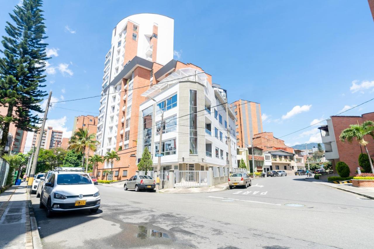 Hotel Ayenda Coliving La 78A Medellín Esterno foto