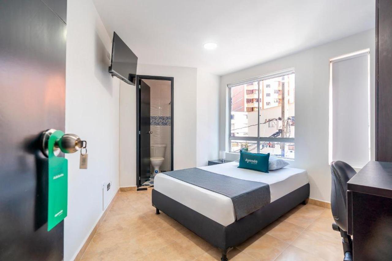 Hotel Ayenda Coliving La 78A Medellín Esterno foto